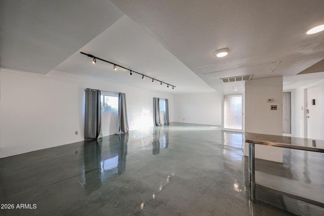 353 E Thomas Road Unit C501, Phoenix, AZ 85012