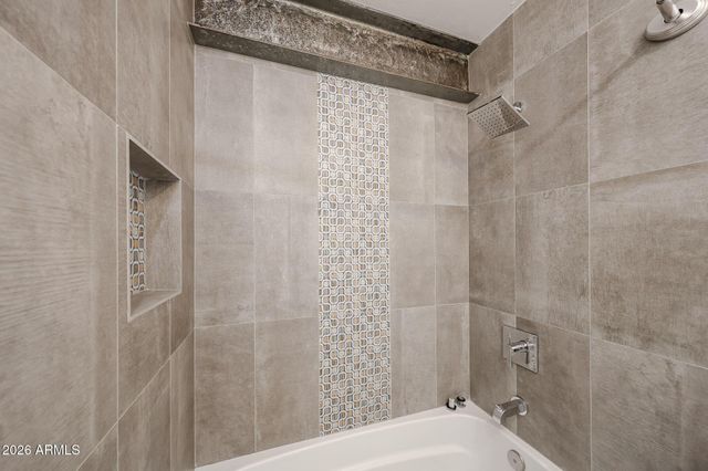 353 E Thomas Road Unit C501, Phoenix, AZ 85012