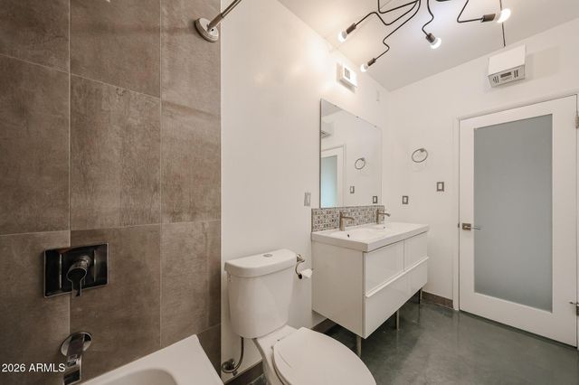 353 E Thomas Road Unit C501, Phoenix, AZ 85012