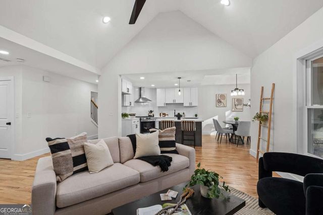 1883 Bennett Ridge, Snellville, GA 30078