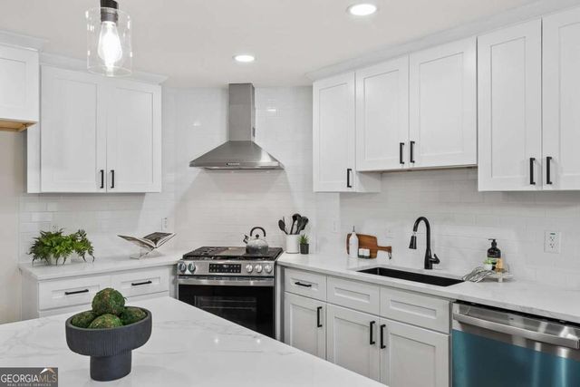 1883 Bennett Ridge, Snellville, GA 30078