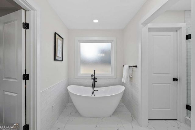 1883 Bennett Ridge, Snellville, GA 30078