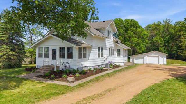 13180 Highway 7, Mayer, MN 55360