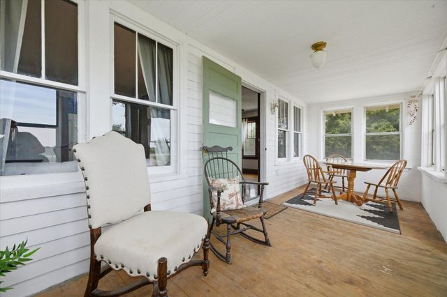 13180 Highway 7, Mayer, MN 55360