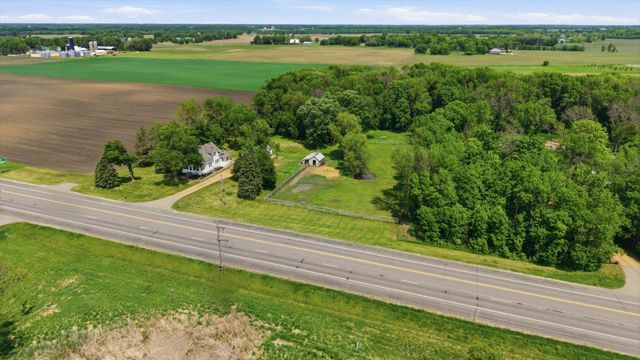 13180 Highway 7, Mayer, MN 55360