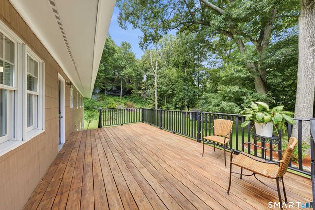719 Mountain Laurel Road, Fairfield, CT 06824