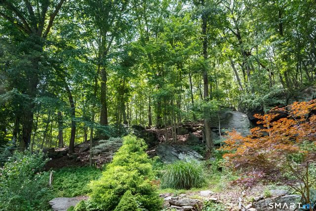 719 Mountain Laurel Road, Fairfield, CT 06824