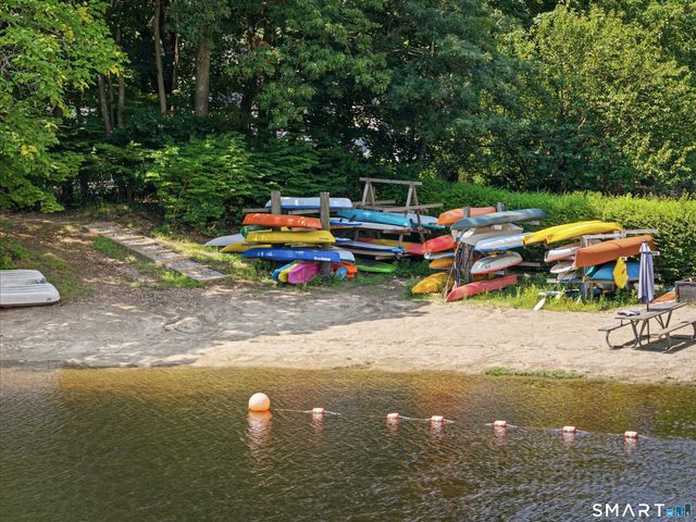 719 Mountain Laurel Road, Fairfield, CT 06824