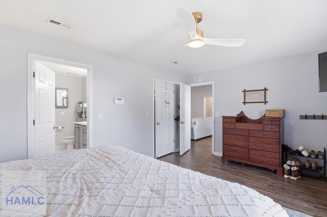 326 Lake Shore Drive, Midway, GA 31320