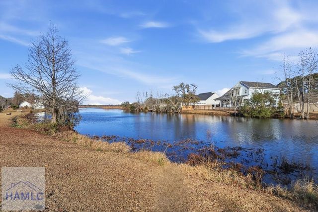 326 Lake Shore Drive, Midway, GA 31320
