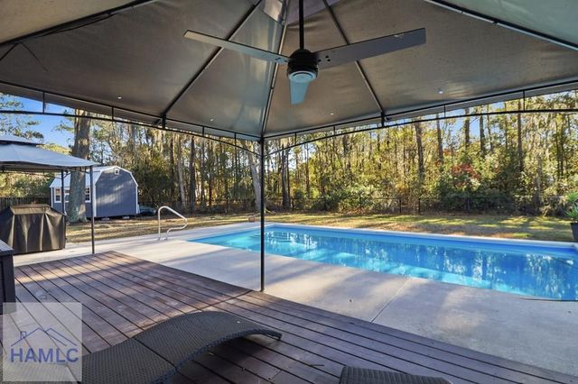 326 Lake Shore Drive, Midway, GA 31320