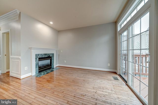 42988 MILL RACE TER, Leesburg, VA 20176