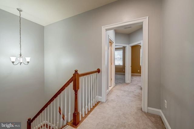 42988 MILL RACE TER, Leesburg, VA 20176