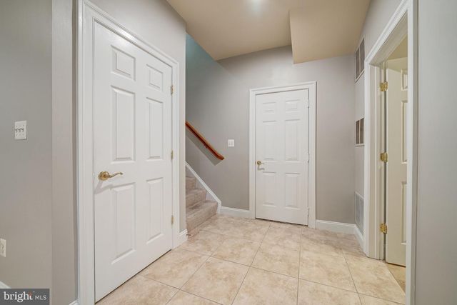 42988 MILL RACE TER, Leesburg, VA 20176