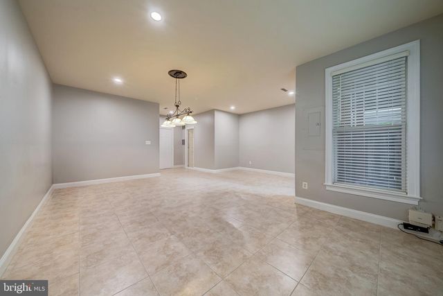 42988 MILL RACE TER, Leesburg, VA 20176