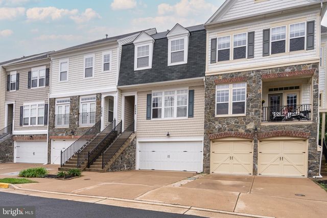 42988 MILL RACE TER, Leesburg, VA 20176