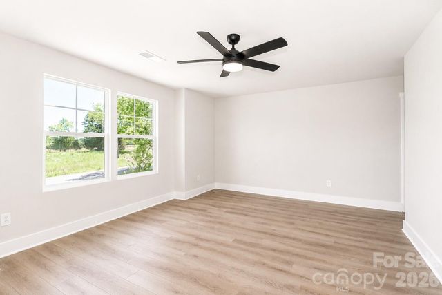 3139 Old Mountain Road, Stoney Point, NC 28678