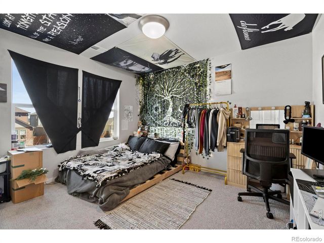 5287 Honeycomb Avenue, Timnath, CO 80547