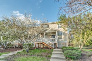 1492 Cambria Drive 6, Dekalb, IL 60115