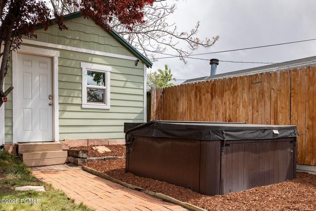 374 F Street, Salt Lake City, UT 84103