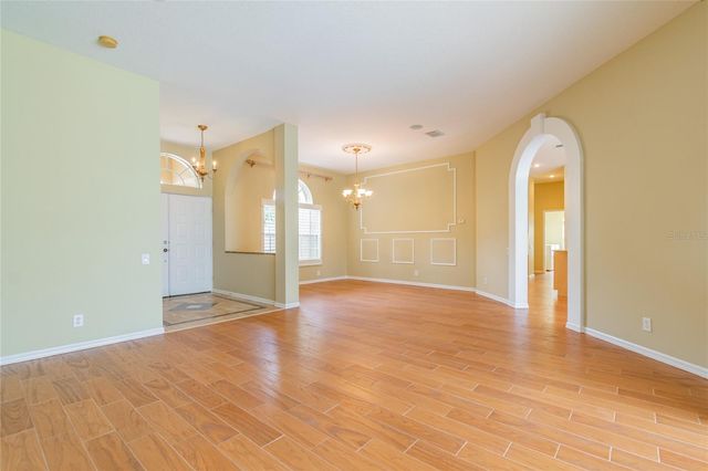 10559 GREENCREST DRIVE, Tampa, FL 33626