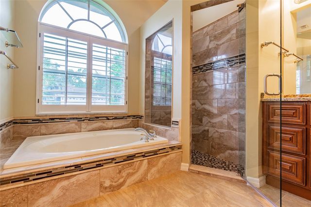 10559 GREENCREST DRIVE, Tampa, FL 33626