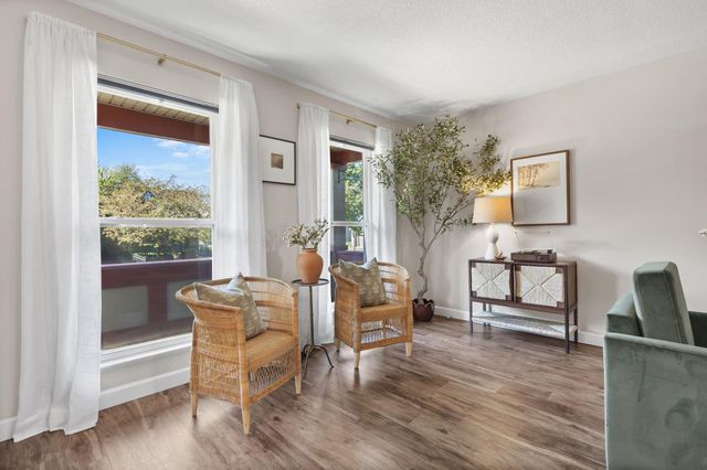 484 Linwood Avenue, Columbus, OH 43205