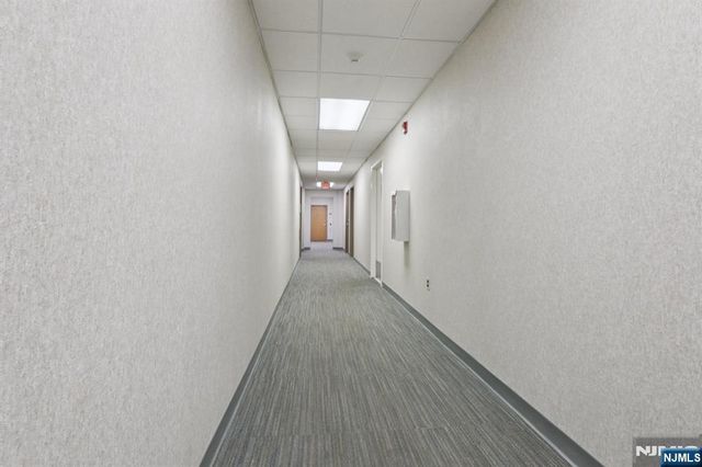 100 Union Avenue 250, Cresskill, NJ 07626