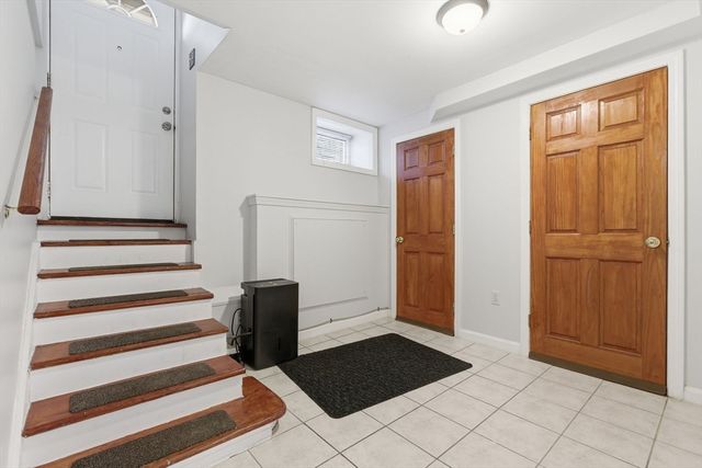 82 Blake St B, Boston, MA 02136
