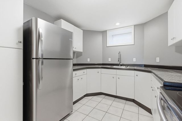 82 Blake St B, Boston, MA 02136