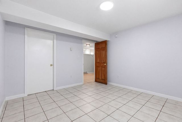 82 Blake St B, Boston, MA 02136