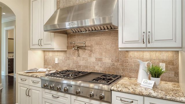 230 OSPREY POINT DRIVE, Osprey, FL 34229