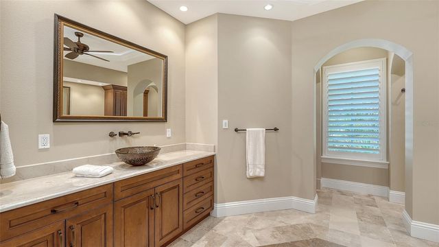 230 OSPREY POINT DRIVE, Osprey, FL 34229