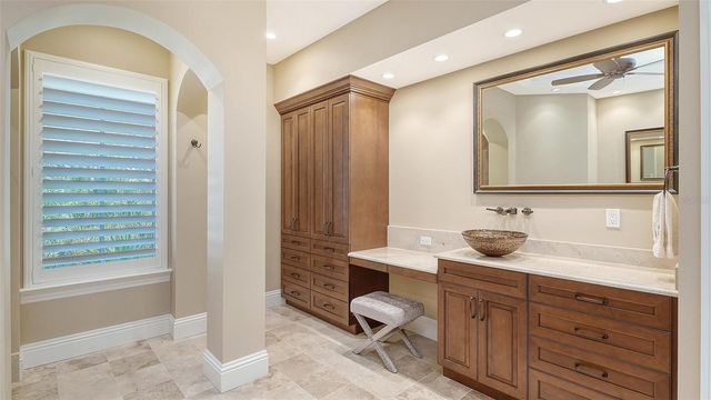 230 OSPREY POINT DRIVE, Osprey, FL 34229