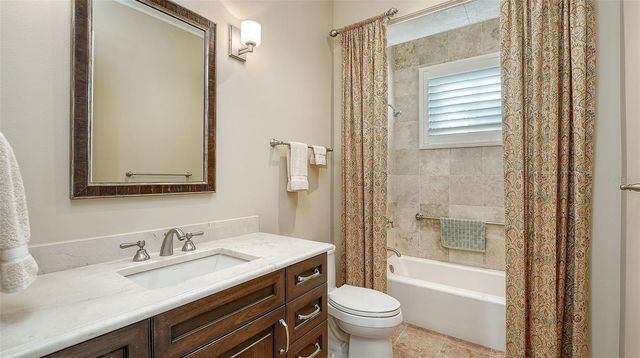 230 OSPREY POINT DRIVE, Osprey, FL 34229