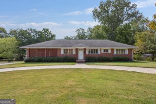 204 Sequoia Drive NE, Marietta, GA 30060