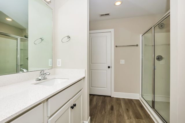 164 Noble Park Cir, Gallatin, TN 37066