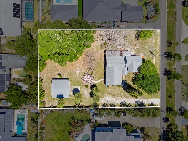 532 Sunset Boulevard, Melbourne Beach, FL 32951