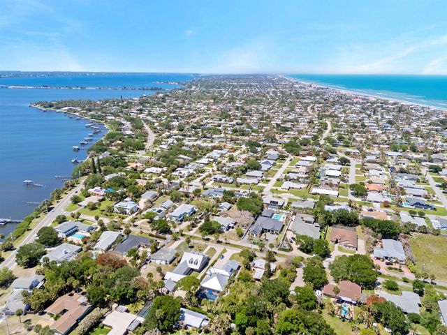 532 Sunset Boulevard, Melbourne Beach, FL 32951