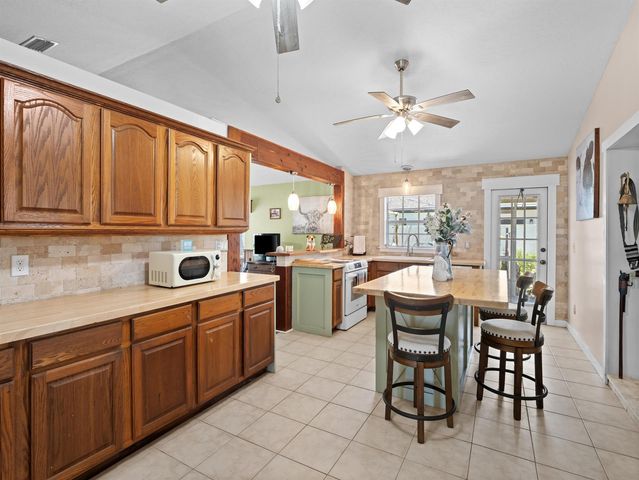 532 Sunset Boulevard, Melbourne Beach, FL 32951