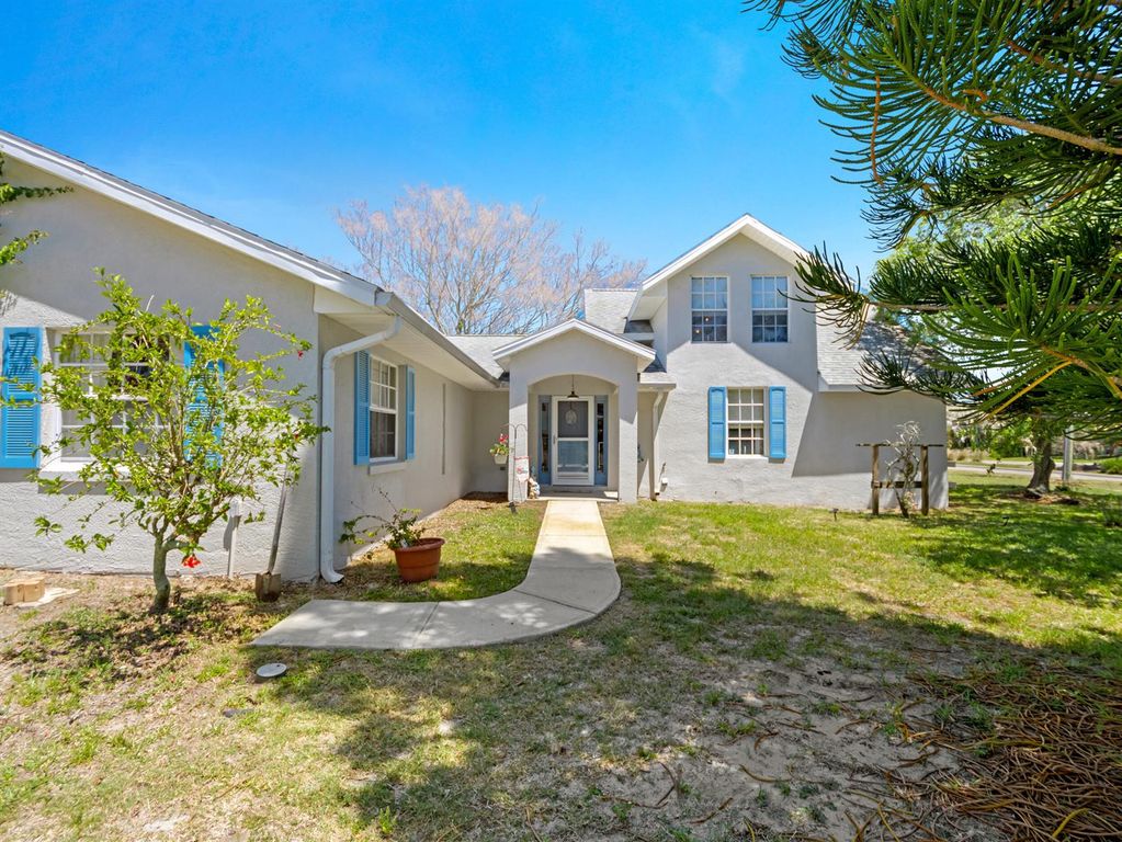 532 Sunset Boulevard, Melbourne Beach, FL 32951
