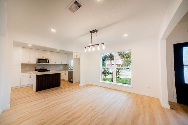 3547 Glenwood Springs Drive, Houston, TX 77345