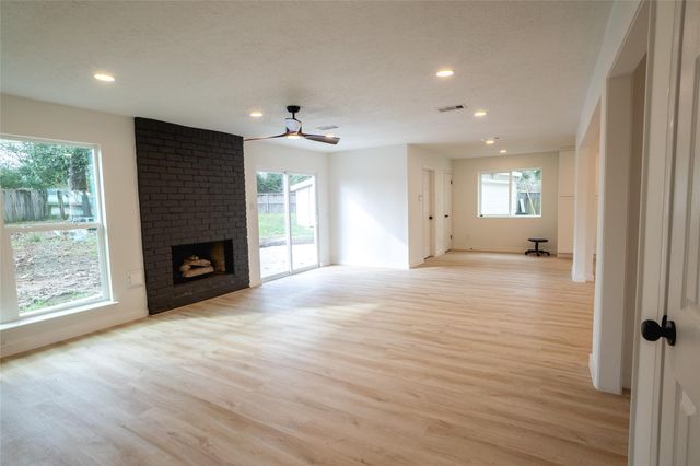 3547 Glenwood Springs Drive, Houston, TX 77345