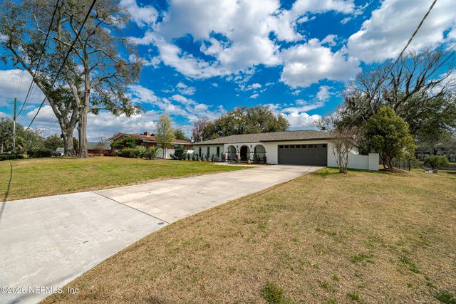 3779 CEDARCREST Drive, Jacksonville, FL 32210