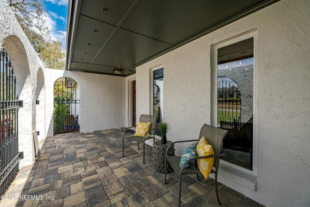 3779 CEDARCREST Drive, Jacksonville, FL 32210