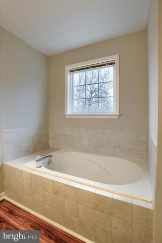 33 CAROUSEL CIR, Hershey, PA 17033