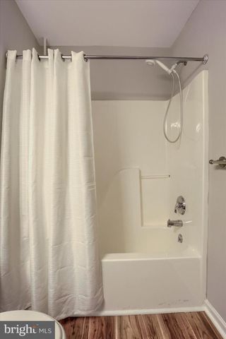 33 CAROUSEL CIR, Hershey, PA 17033