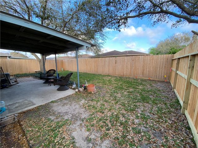 7626 Caribou Dr, Corpus Christi, TX 78414