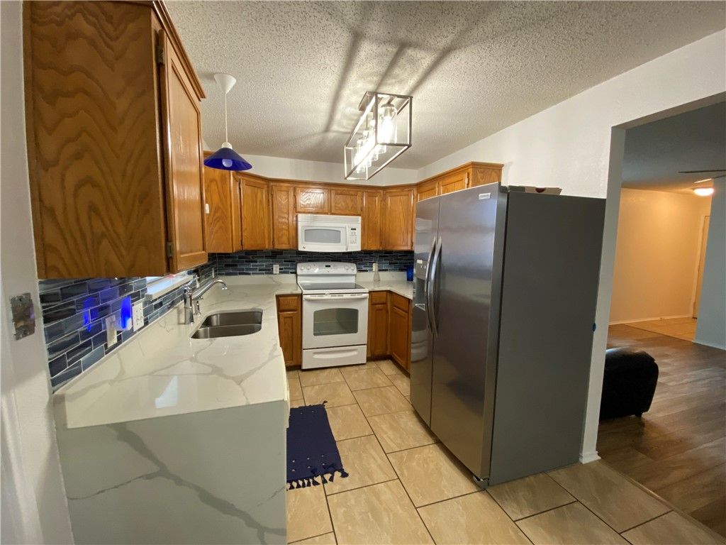 7626 Caribou Dr, Corpus Christi, TX 78414 — photo 4