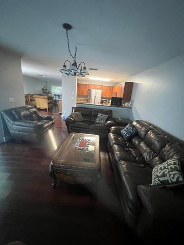 3426 Commodore Court, West Palm Beach, FL 33411